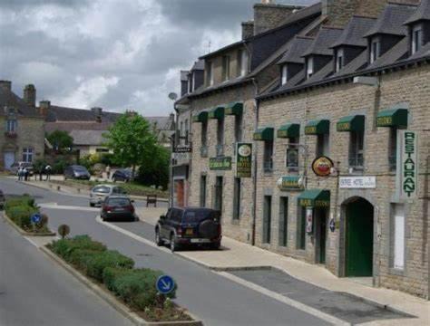 Photo of Others in Collinee