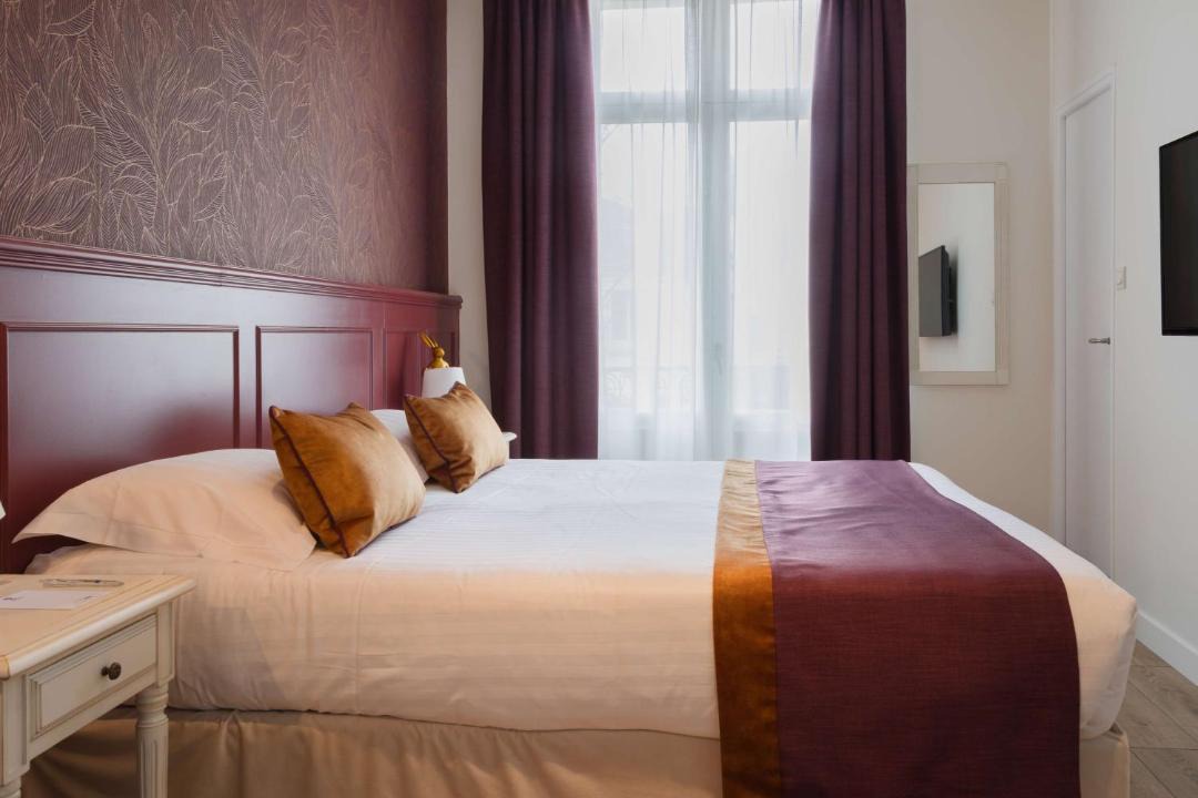 Photo of Bedroom in Chinon