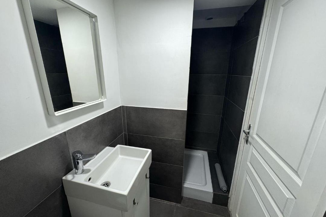 Photo of Bathroom in 7th Arrondissement