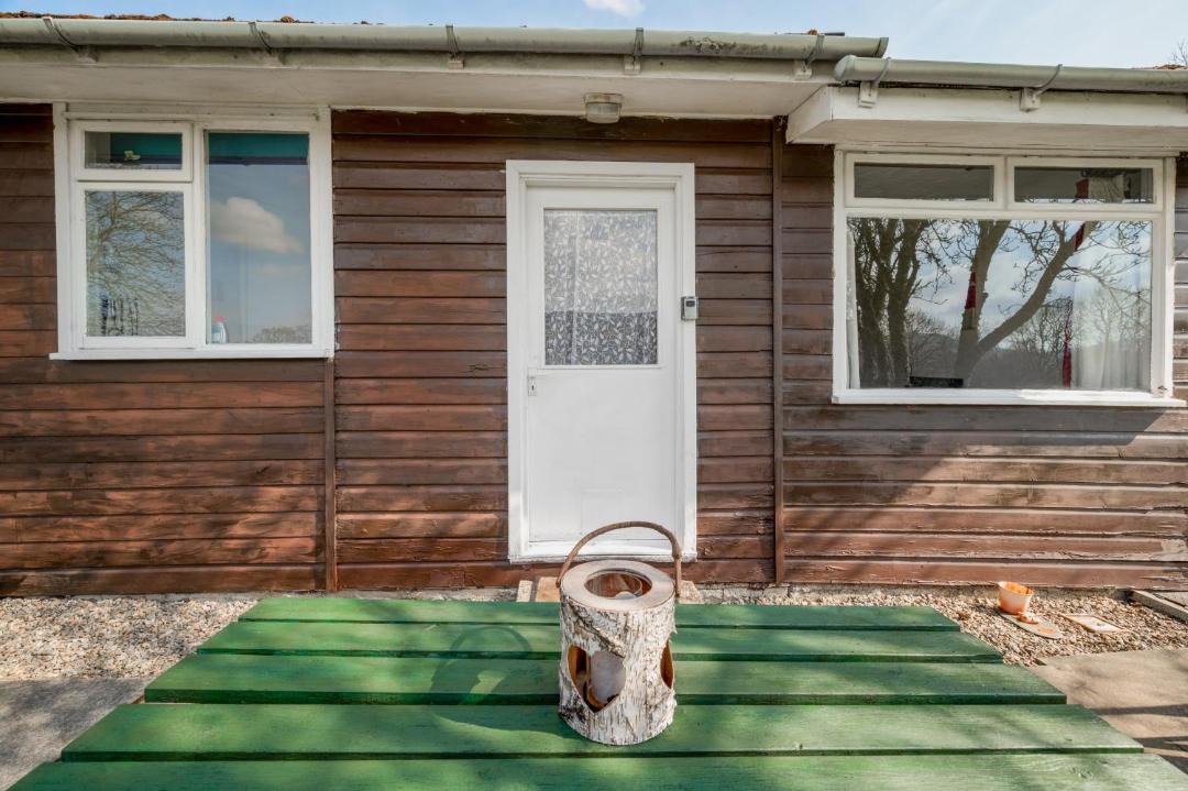 Photo of Others in Contin