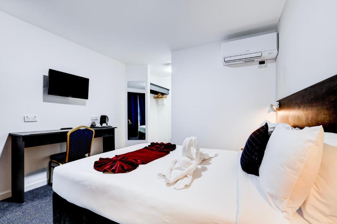 Photo of Bedroom in Luton