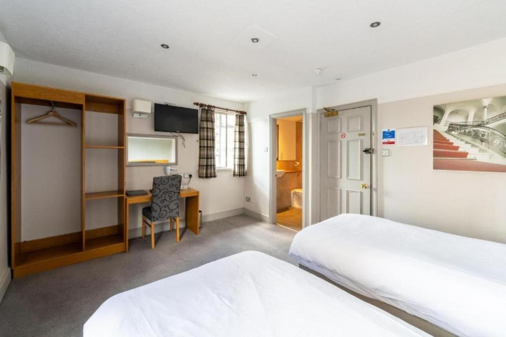 Photo of Bedroom in Luton