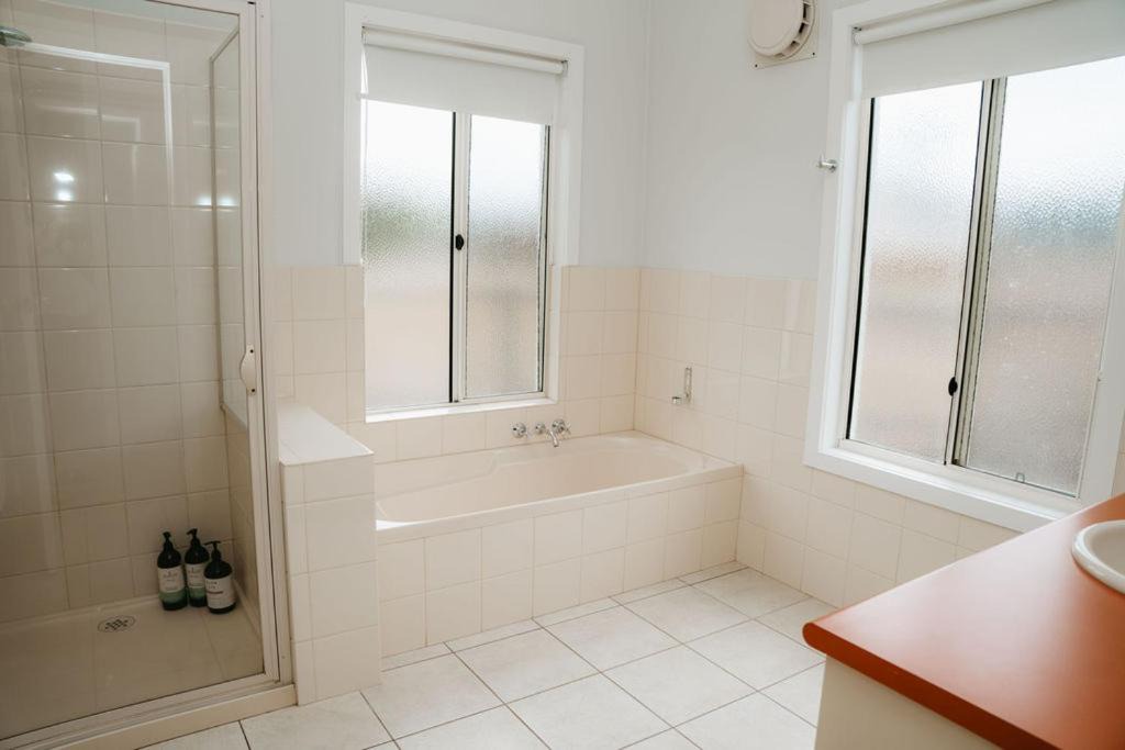 Photo of Others in Port Campbell