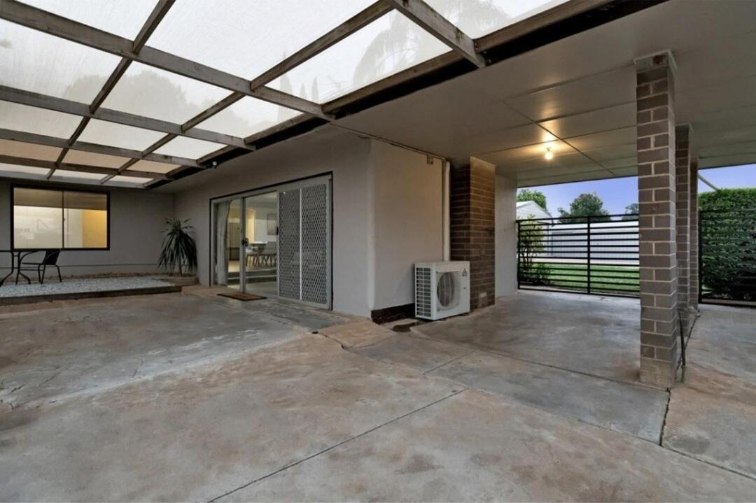 Photo of Others in Gol Gol