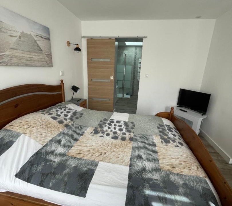 Photo of Bedroom in Avelin