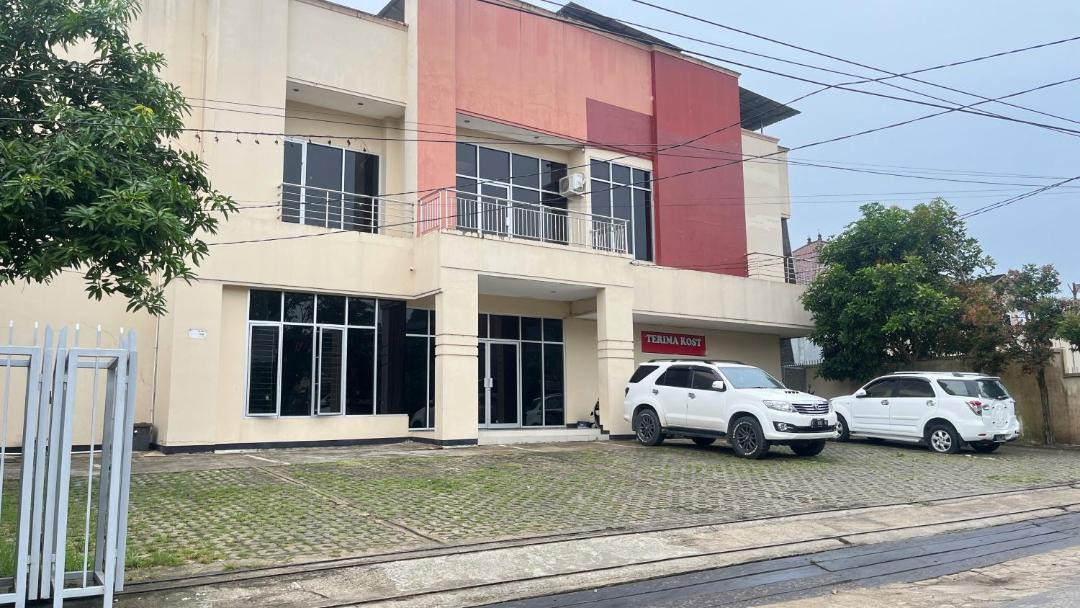 Photo of Buildings in Lawe-lawe