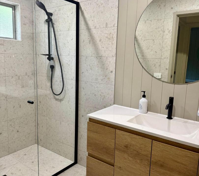 Photo of Others in Sawmill Settlement