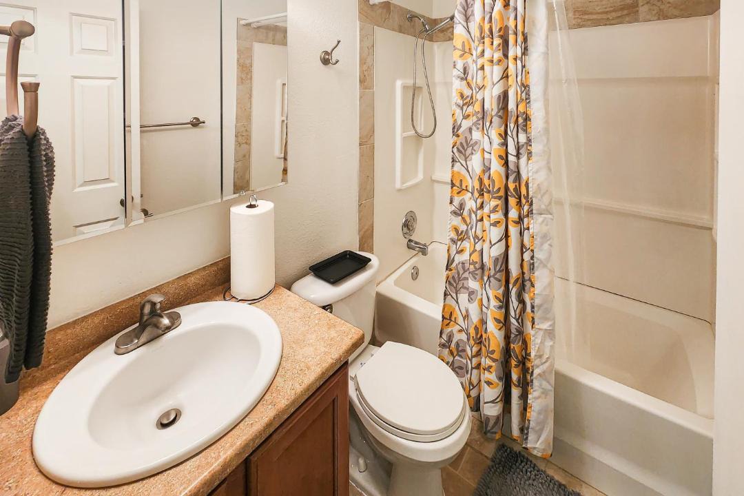 Photo of Bathroom in Fairview