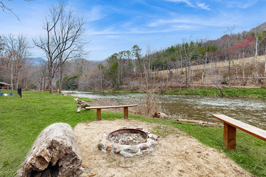 Photo of Others in Sylva