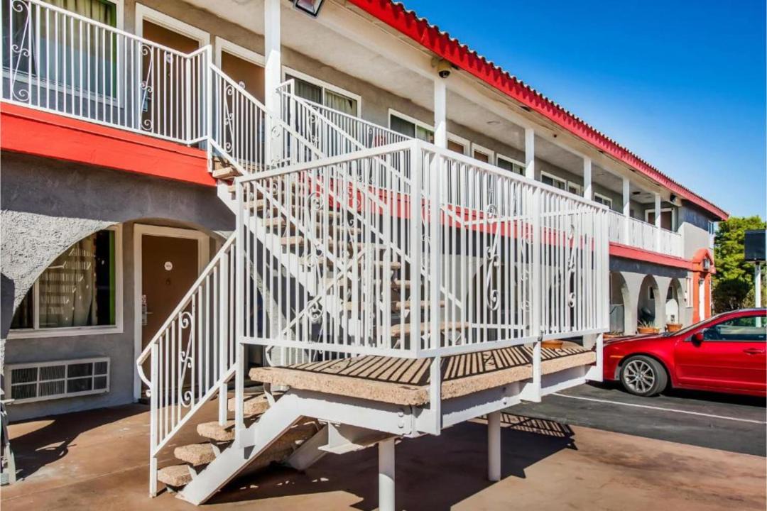 Photo of Patio Balcony in Ridgecrest