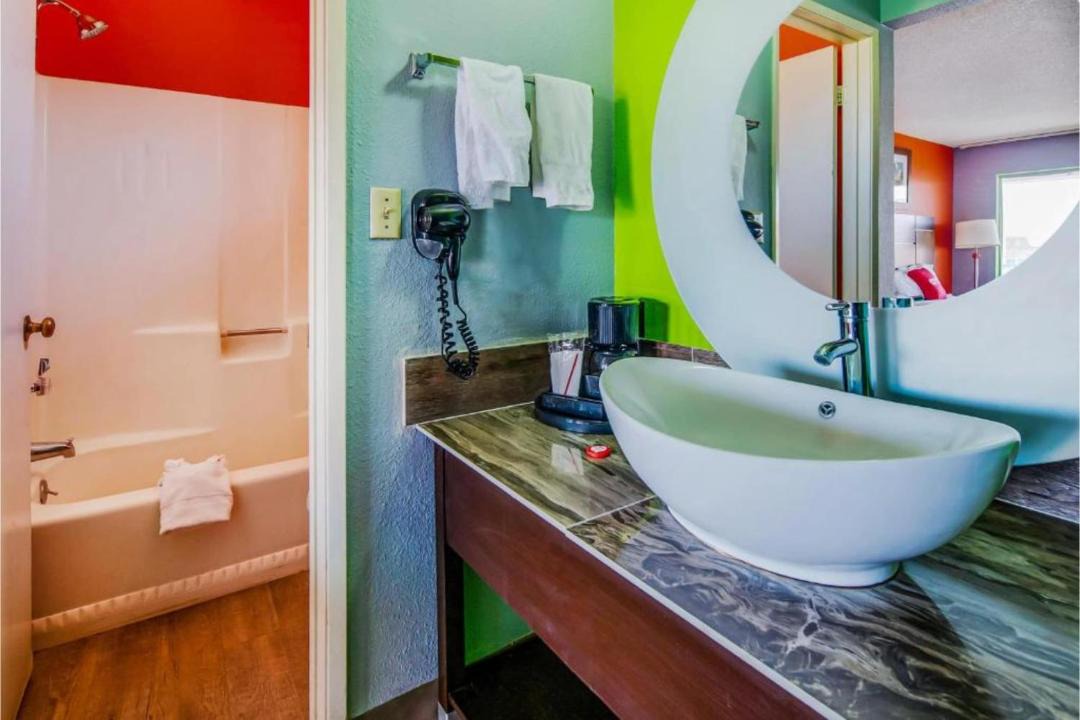 Photo of Bathroom in Ridgecrest