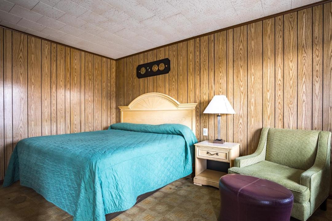 Photo of Bedroom in Holly Springs