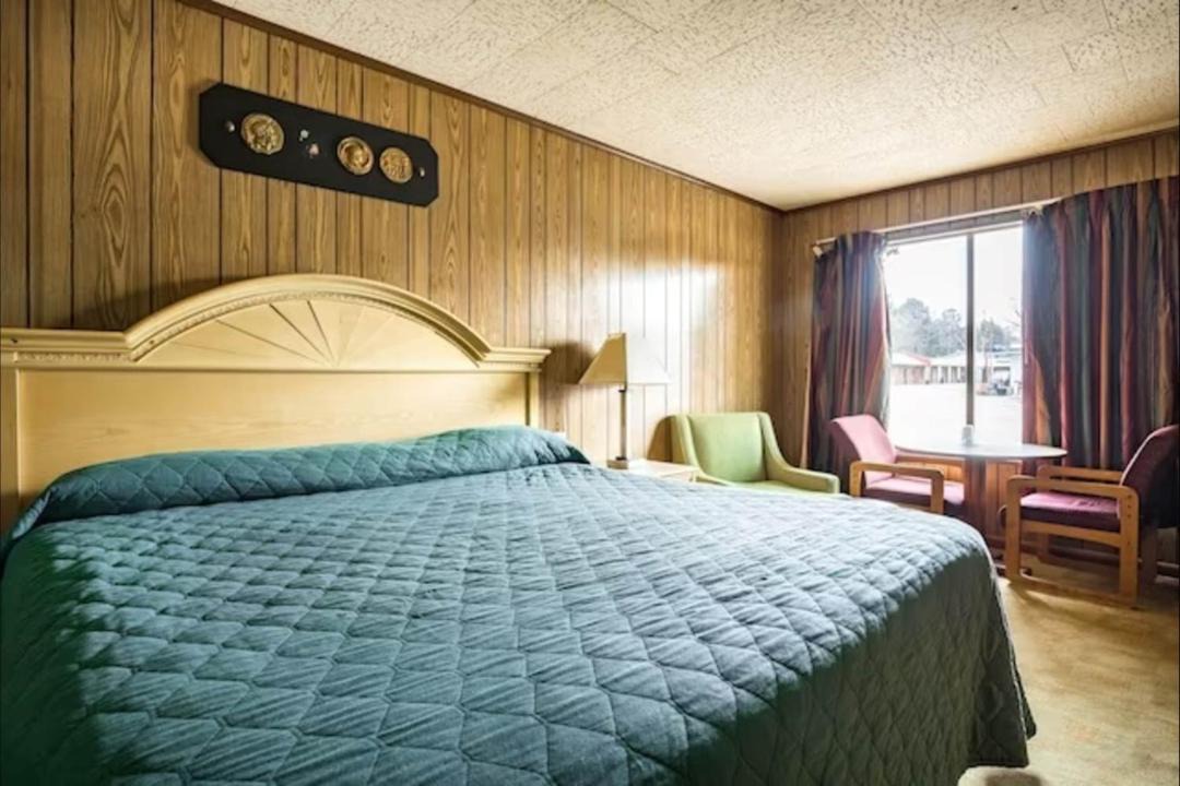Photo of Bedroom in Holly Springs