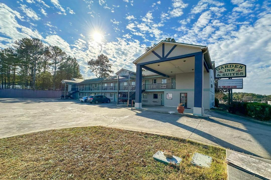 Photo of Others in Mount Berry