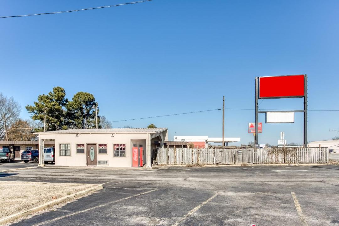 Photo of Others in Bald Knob