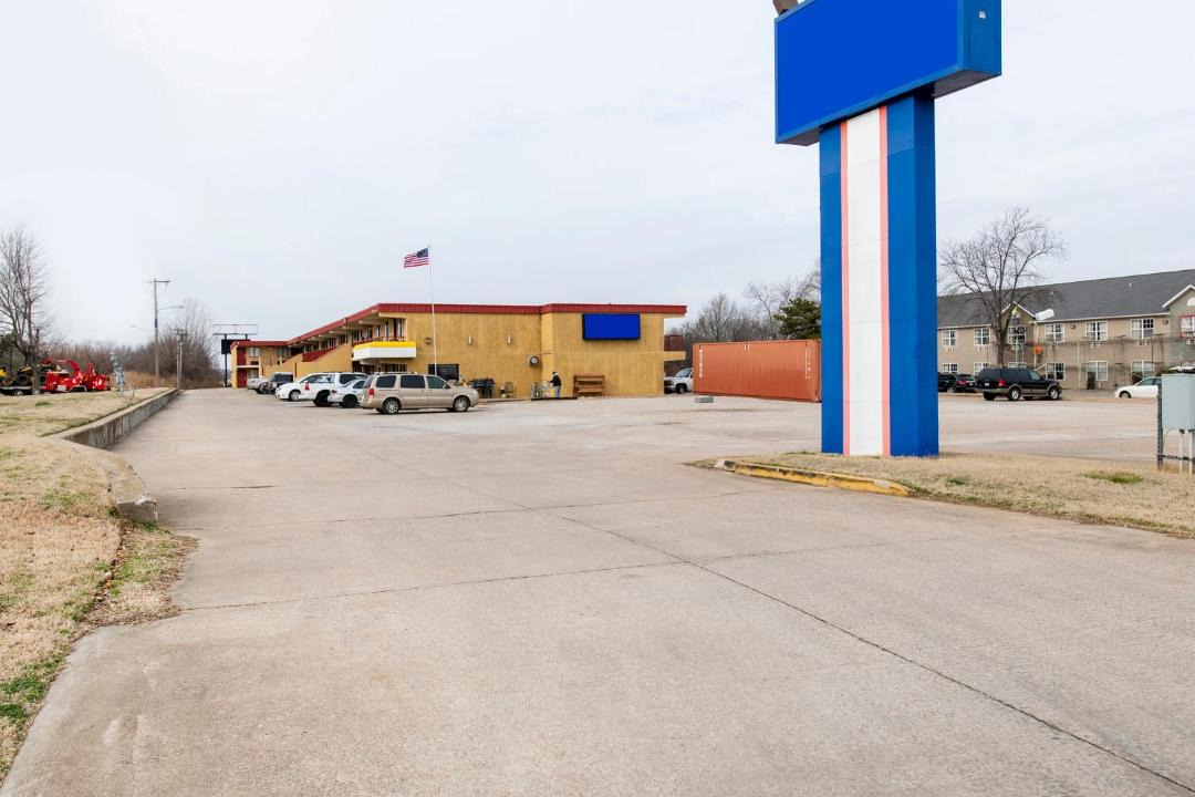 Photo of Others in Tulsa