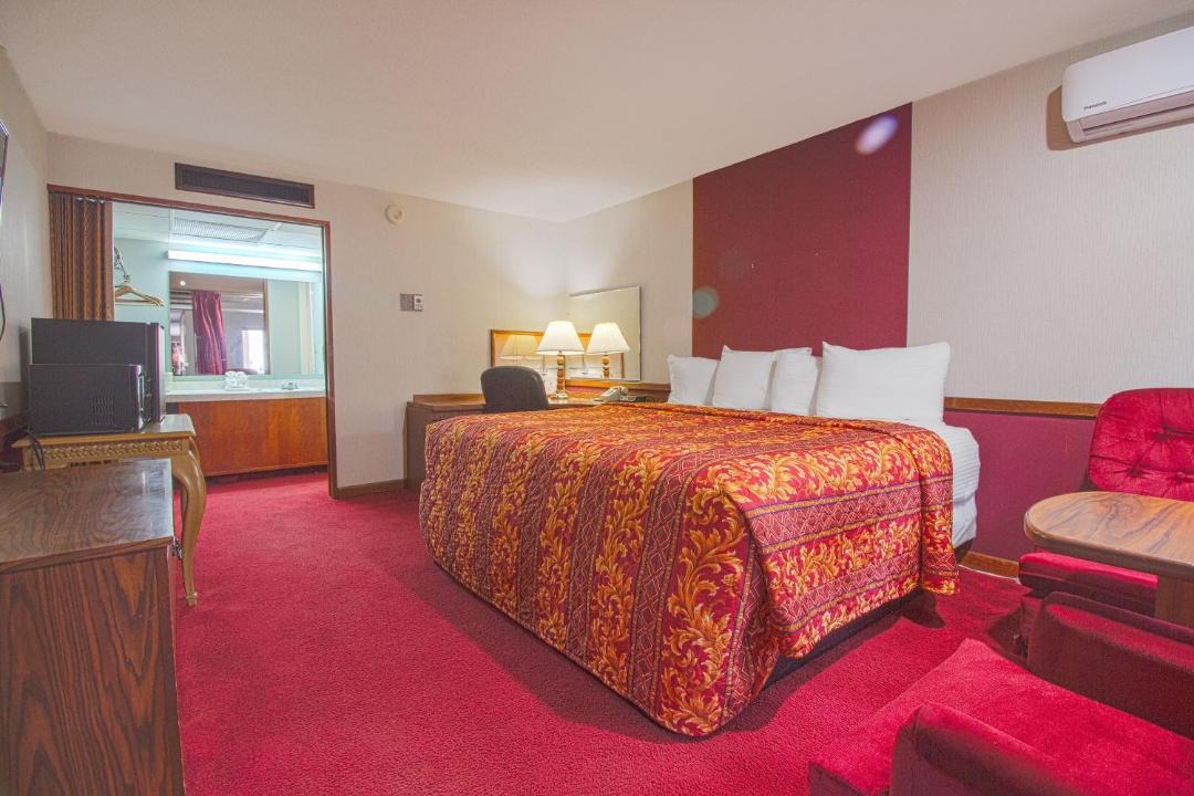 Photo of Bedroom in Liberal