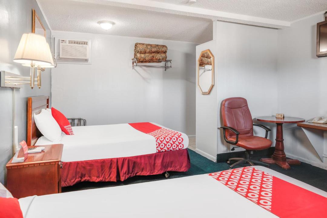 Photo of Bedroom in Liberal