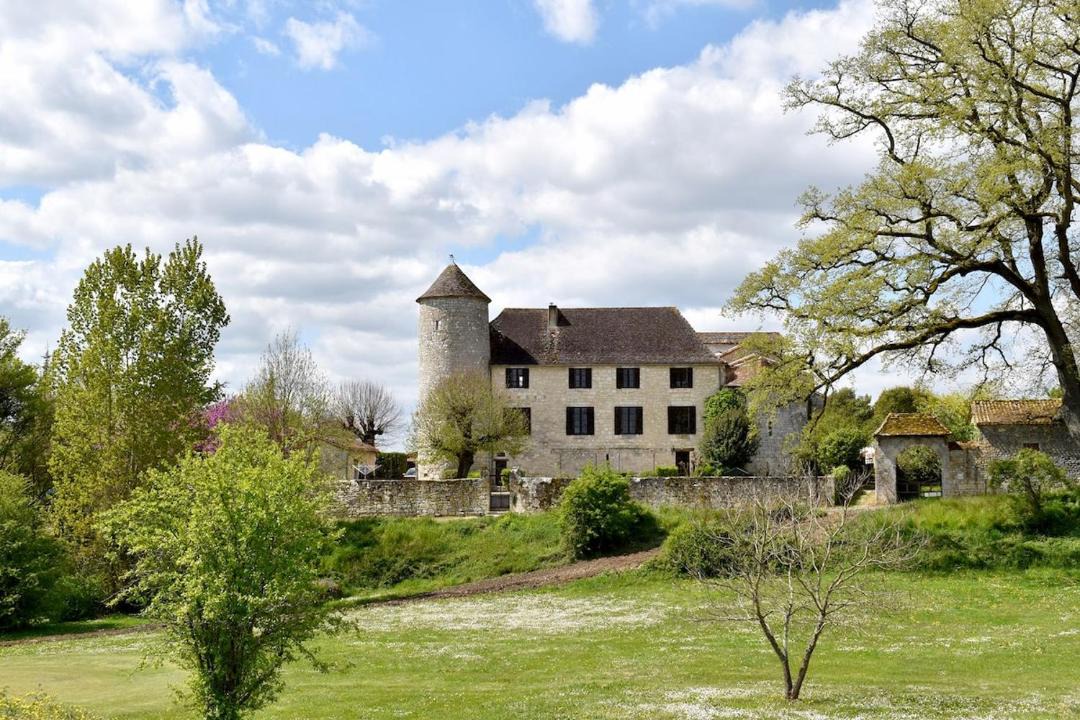 Photo of Others in Sadillac