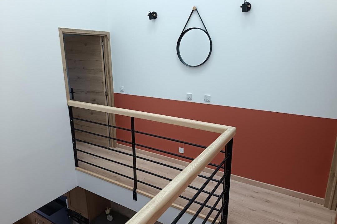 Photo of Others in Meneslies