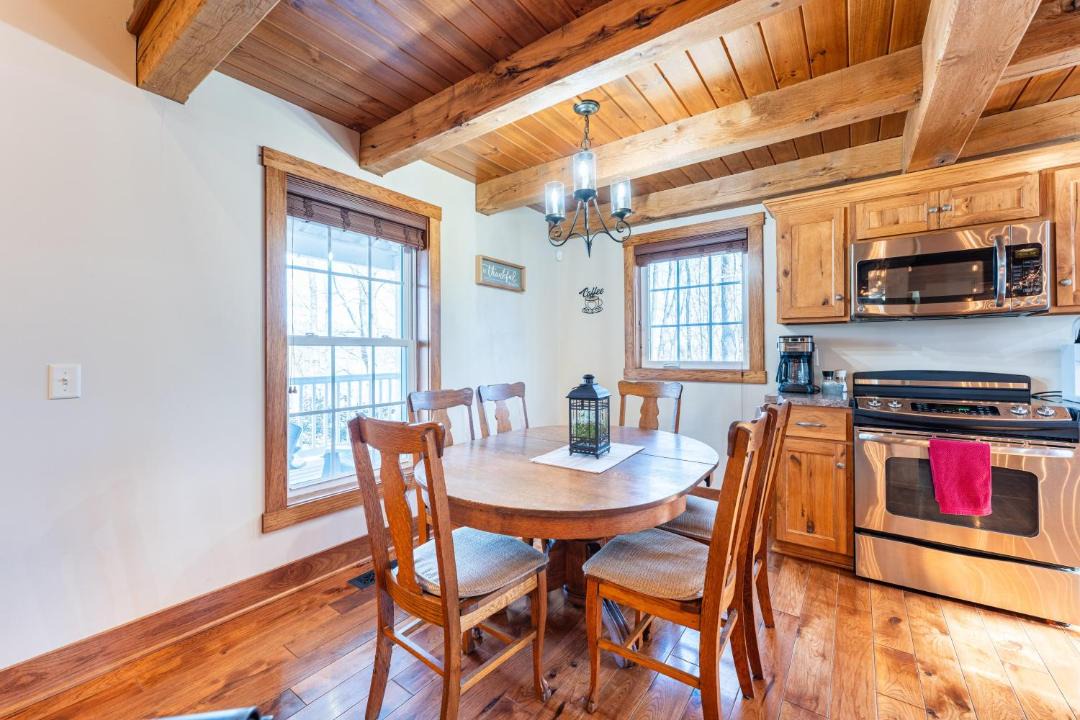 Photo of Kitchen in West Dundee