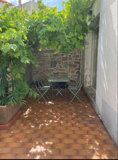 Photo of Patio Balcony in La Roche-sur-Yon
