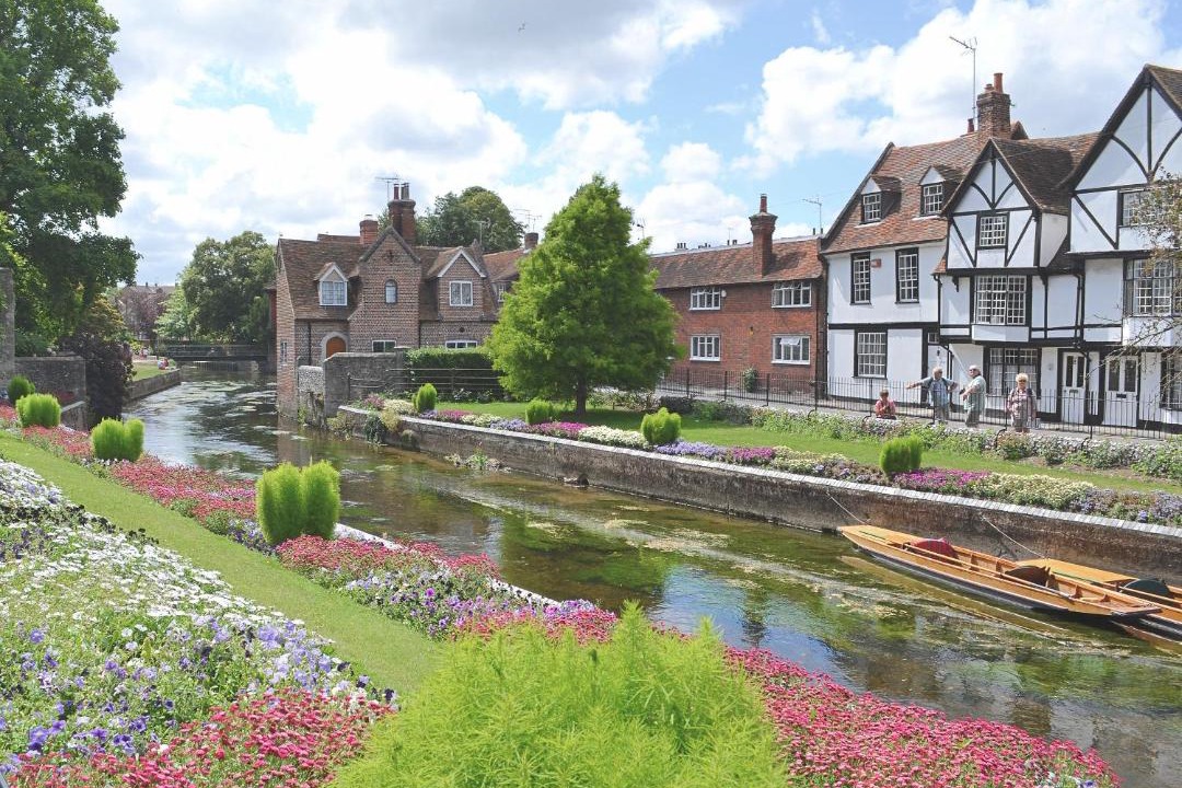 Photo of Others in Five Oak Green