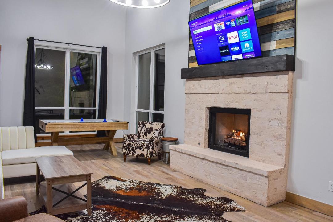 Photo of Livingroom in Purcell