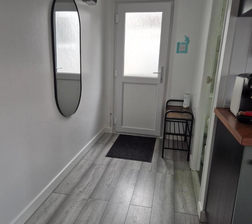 Photo of Others in Eltham West