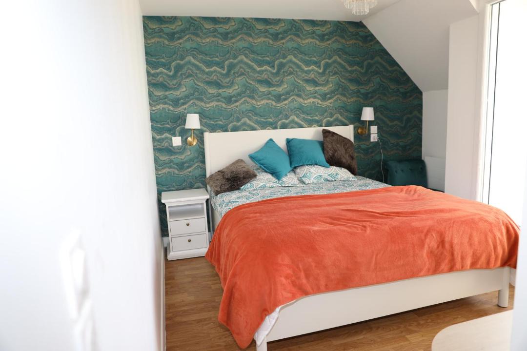 Photo of Bedroom in Le Bourget