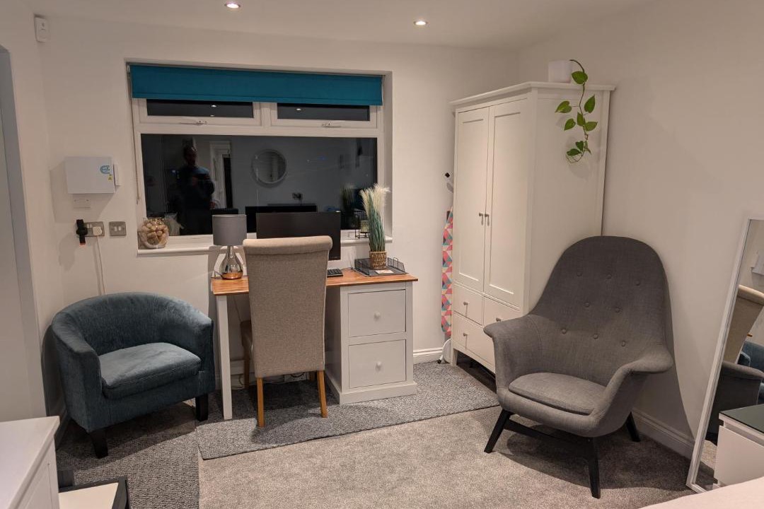 Photo of Others in Bobbing