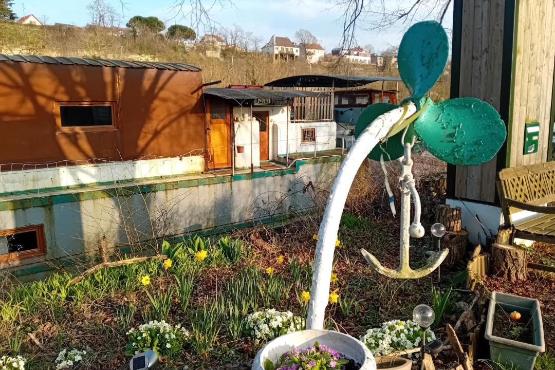 Photo of Others in Maurecourt