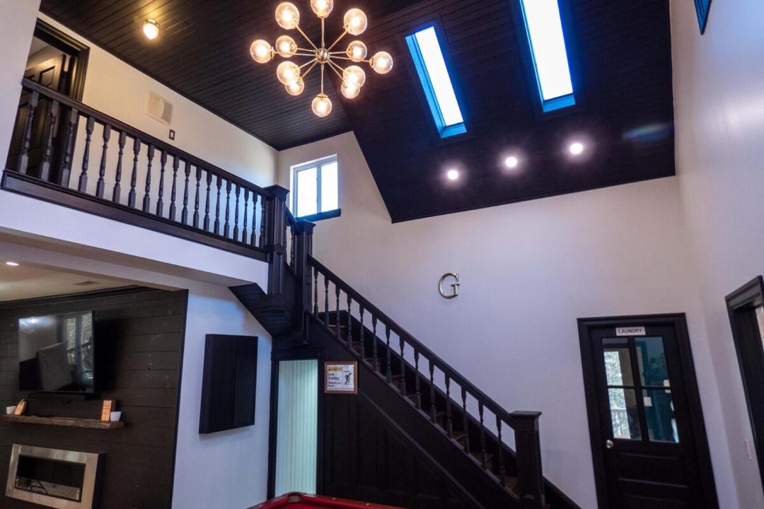 Photo of Others in Harris