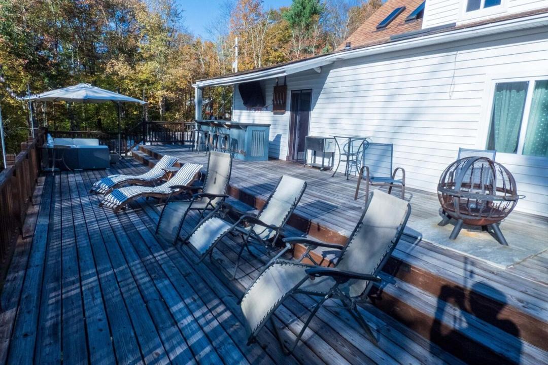 Photo of Others in Harris