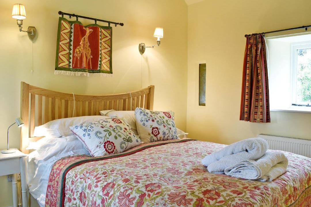 Photo of Bedroom in West Compton