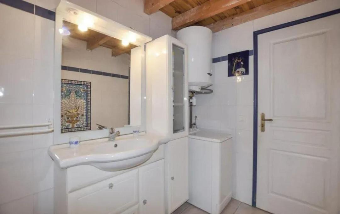 Photo of Bathroom in Montseret