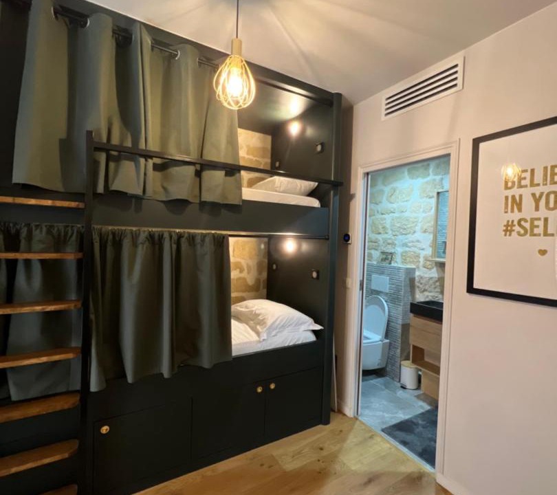 Photo of Bedroom in Quartier de la Folie-Mericourt