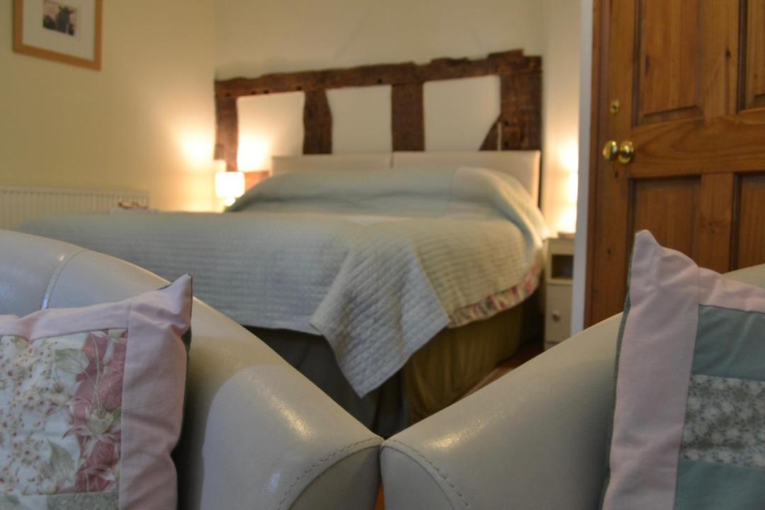 Photo of Bedroom in Clows Top