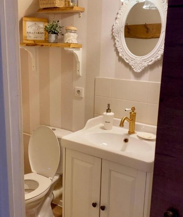 Photo of Bathroom in Semur-en-Auxois