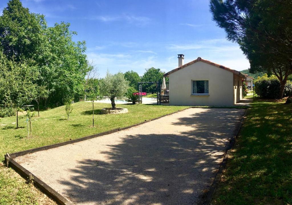 Photo of Others in Saint-Vincent-de-Barres