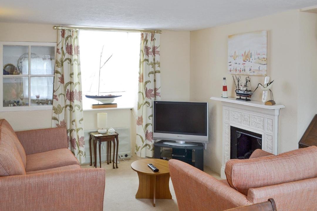 Photo of Livingroom in Lympstone