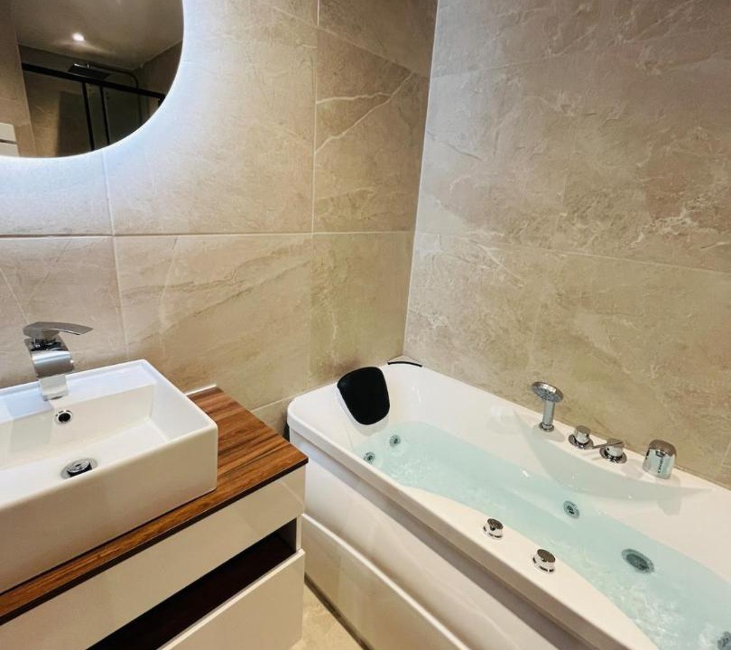 Photo of Others in Falaise