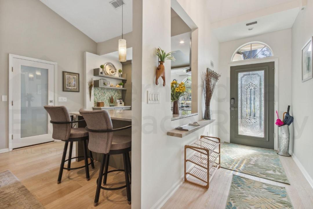 Photo of Others in Amelia City