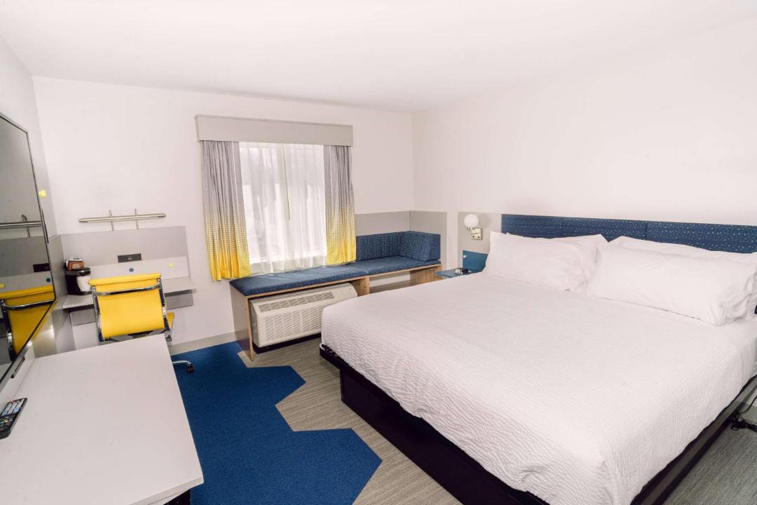 Photo of Bedroom in Newark