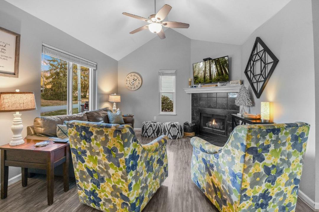 Photo of Bedroom in Pigeon Forge