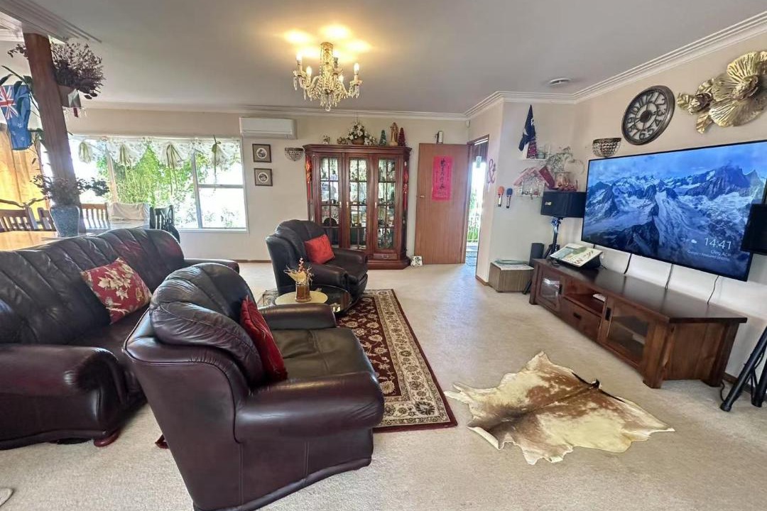 Photo of Livingroom in Sunnyhills