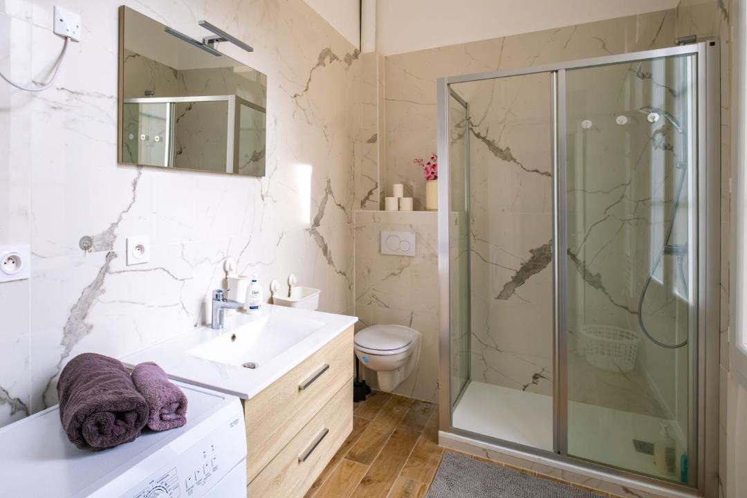 Photo of Bathroom in Quartier de la Monnaie