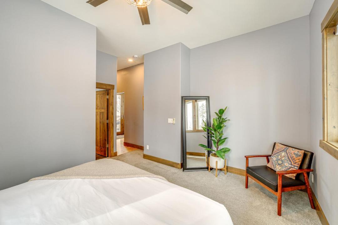 Photo of Bedroom in Pateros