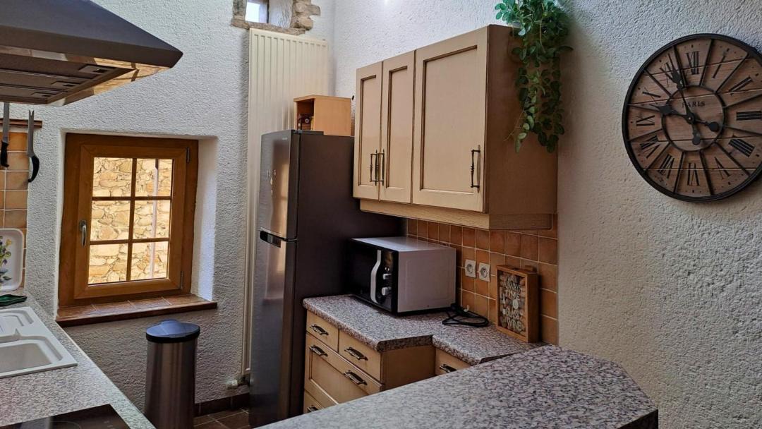 Photo of Kitchen in Manas