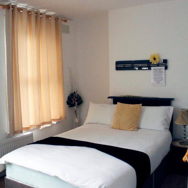 Photo of Bedroom in Lower Edmonton